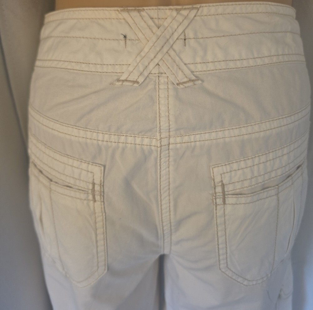 Tommy Hilfiger 100% Cotton White Capri Cargo Bermuda Shorts with Hem Ties Size 6 - Picture 5 of 10